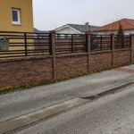 Bledo Hnedá + Čierna – striekanie farbou